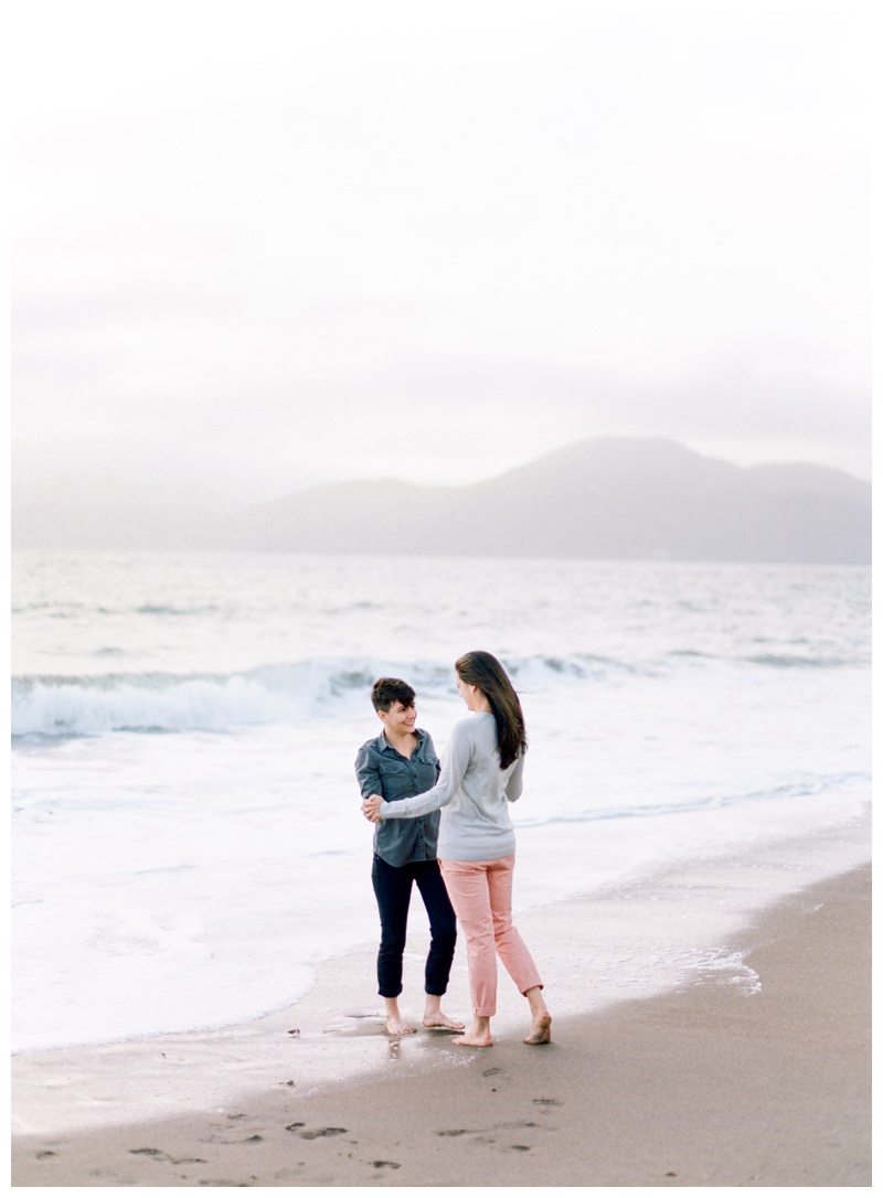 CASSIE XIE PHOTOGRAPHY | kelsey + leigh | BAKER BEACH ANNIVERSARY PORTRAIT SESSION