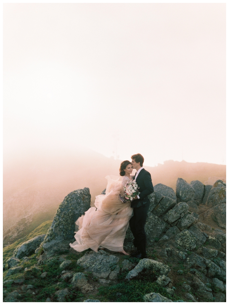 CASSIE VALENTE PHOTOGRAPHY | MELISSA + KELLEN | CALIFORNIA COAST POINT REYES ELOPEMENT WEDDING INSPIRATION